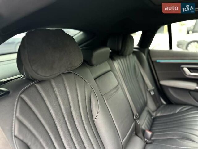 Серый Мерседес EQS, объемом двигателя 0 л и пробегом 15 тыс. км за 69999 $, фото 46 на Automoto.ua