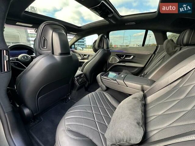 Серый Мерседес EQS, объемом двигателя 0 л и пробегом 20 тыс. км за 77499 $, фото 96 на Automoto.ua