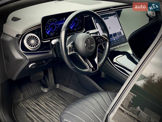 Серый Мерседес EQS, объемом двигателя 0 л и пробегом 65 тыс. км за 66990 $, фото 13 на Automoto.ua