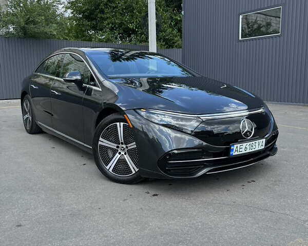 Серый Мерседес EQS, объемом двигателя 0 л и пробегом 35 тыс. км за 47500 $, фото 8 на Automoto.ua