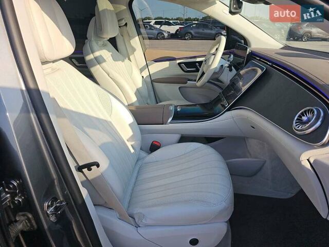 Серый Мерседес EQS, объемом двигателя 0 л и пробегом 88 тыс. км за 59500 $, фото 3 на Automoto.ua