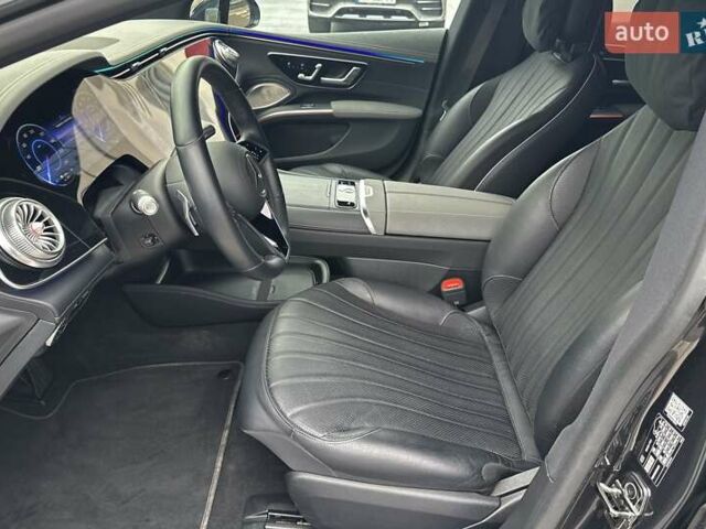 Серый Мерседес EQS, объемом двигателя 0 л и пробегом 15 тыс. км за 69999 $, фото 14 на Automoto.ua