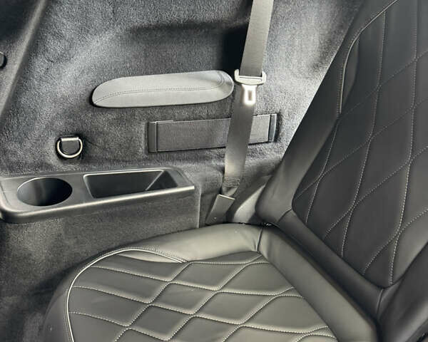 Серый Мерседес EQS, объемом двигателя 0 л и пробегом 28 тыс. км за 97800 $, фото 60 на Automoto.ua