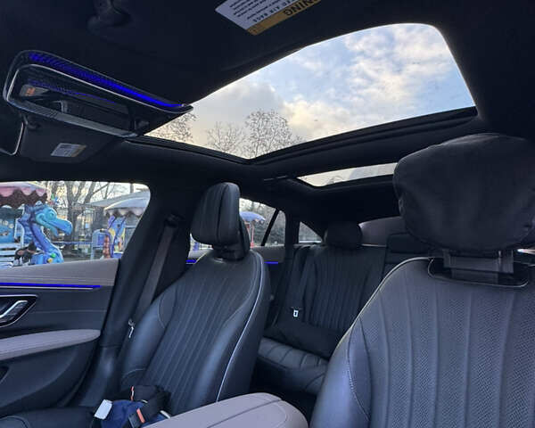 Сірий Мерседес EQS, об'ємом двигуна 0 л та пробігом 7 тис. км за 53300 $, фото 17 на Automoto.ua