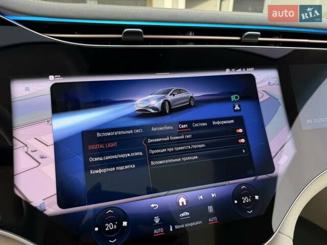 Серый Мерседес EQS, объемом двигателя 0 л и пробегом 1 тыс. км за 79900 $, фото 109 на Automoto.ua