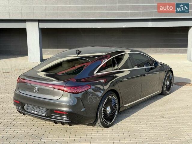 Серый Мерседес EQS, объемом двигателя 0 л и пробегом 1 тыс. км за 79900 $, фото 47 на Automoto.ua