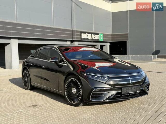 Серый Мерседес EQS, объемом двигателя 0 л и пробегом 1 тыс. км за 79900 $, фото 37 на Automoto.ua