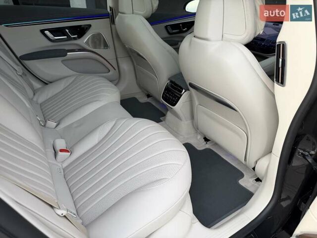 Серый Мерседес EQS, объемом двигателя 0 л и пробегом 1 тыс. км за 79900 $, фото 142 на Automoto.ua