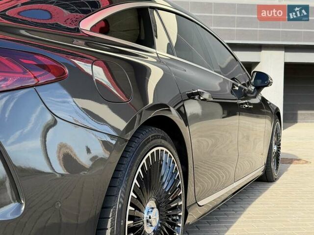 Серый Мерседес EQS, объемом двигателя 0 л и пробегом 1 тыс. км за 79900 $, фото 59 на Automoto.ua