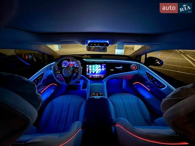 Серый Мерседес EQS, объемом двигателя 0 л и пробегом 1 тыс. км за 79900 $, фото 160 на Automoto.ua