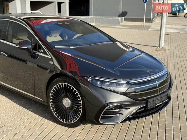 Серый Мерседес EQS, объемом двигателя 0 л и пробегом 1 тыс. км за 79900 $, фото 36 на Automoto.ua