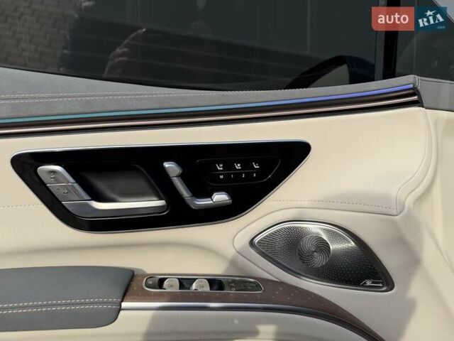 Серый Мерседес EQS, объемом двигателя 0 л и пробегом 1 тыс. км за 79900 $, фото 68 на Automoto.ua