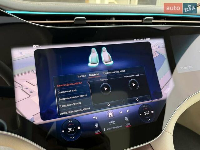 Серый Мерседес EQS, объемом двигателя 0 л и пробегом 1 тыс. км за 79900 $, фото 118 на Automoto.ua