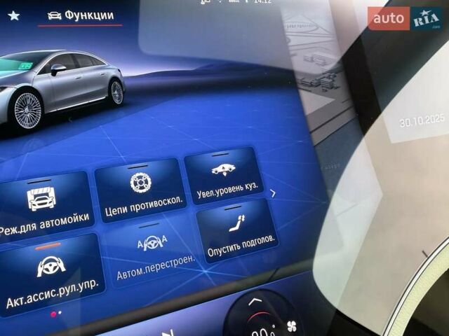 Серый Мерседес EQS, объемом двигателя 0 л и пробегом 1 тыс. км за 79900 $, фото 126 на Automoto.ua