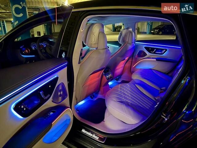 Серый Мерседес EQS, объемом двигателя 0 л и пробегом 1 тыс. км за 79900 $, фото 158 на Automoto.ua