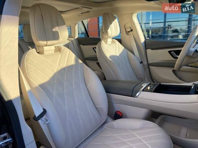 Синий Мерседес EQS, объемом двигателя 0 л и пробегом 7 тыс. км за 59400 $, фото 30 на Automoto.ua