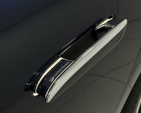 Синий Мерседес EQS, объемом двигателя 0 л и пробегом 32 тыс. км за 59900 $, фото 26 на Automoto.ua