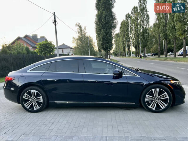 Синий Мерседес EQS, объемом двигателя 0 л и пробегом 19 тыс. км за 51000 $, фото 6 на Automoto.ua