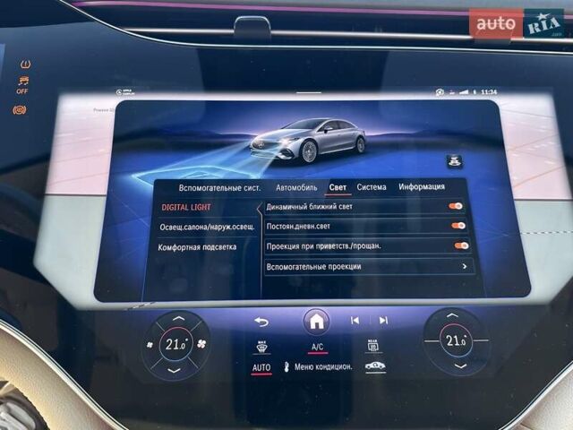 Синий Мерседес EQS, объемом двигателя 0 л и пробегом 44 тыс. км за 57999 $, фото 48 на Automoto.ua