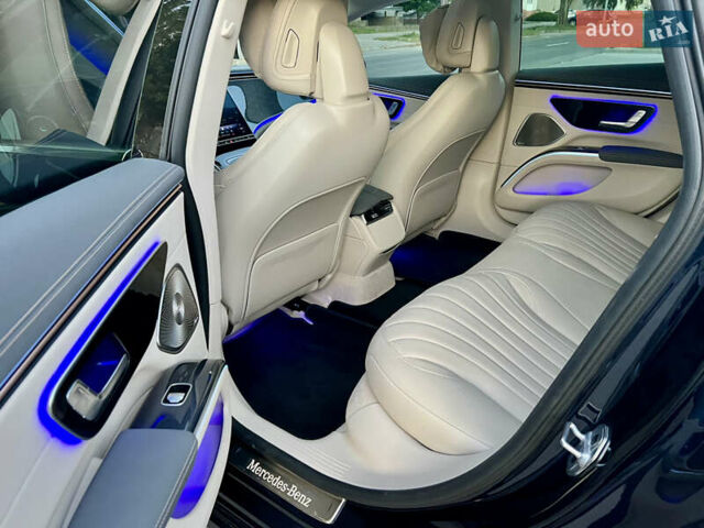 Синий Мерседес EQS, объемом двигателя 0 л и пробегом 19 тыс. км за 52000 $, фото 11 на Automoto.ua