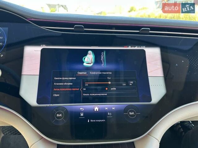 Синий Мерседес EQS, объемом двигателя 0 л и пробегом 44 тыс. км за 57999 $, фото 45 на Automoto.ua