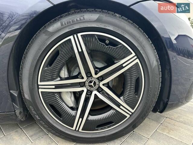 Синий Мерседес EQS, объемом двигателя 0 л и пробегом 44 тыс. км за 57999 $, фото 88 на Automoto.ua