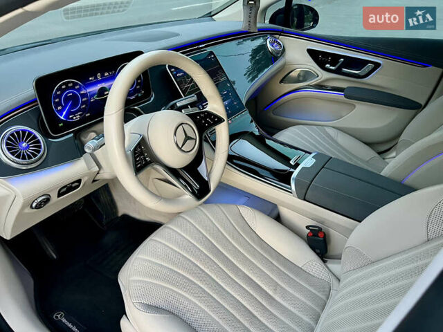 Синий Мерседес EQS, объемом двигателя 0 л и пробегом 19 тыс. км за 52000 $, фото 13 на Automoto.ua
