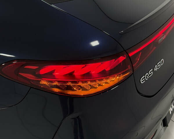 Синий Мерседес EQS, объемом двигателя 0 л и пробегом 32 тыс. км за 59900 $, фото 9 на Automoto.ua