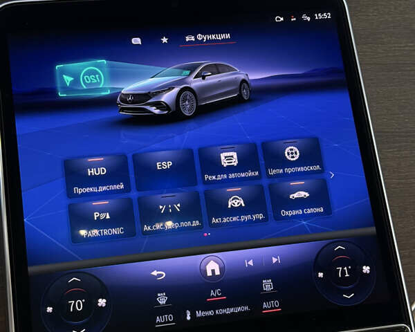 Синий Мерседес EQS, объемом двигателя 0 л и пробегом 32 тыс. км за 59900 $, фото 19 на Automoto.ua