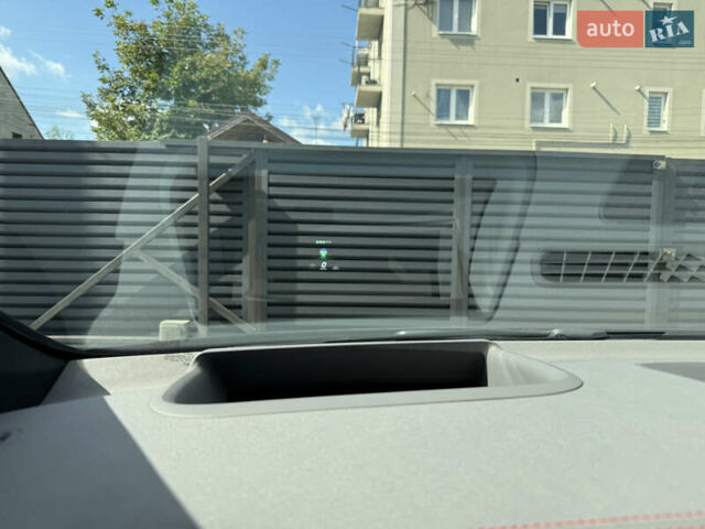 Синій Мерседес EQS, об'ємом двигуна 0 л та пробігом 40 тис. км за 64999 $, фото 51 на Automoto.ua