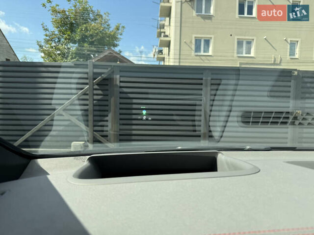 Синій Мерседес EQS, об'ємом двигуна 0 л та пробігом 40 тис. км за 64999 $, фото 52 на Automoto.ua