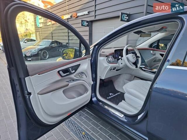 Синий Мерседес EQS, объемом двигателя 0 л и пробегом 5 тыс. км за 67900 $, фото 8 на Automoto.ua