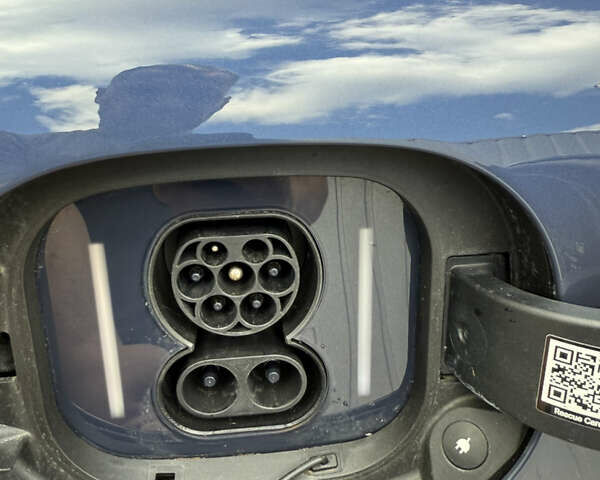 Синій Мерседес EQS, об'ємом двигуна 0 л та пробігом 40 тис. км за 64999 $, фото 50 на Automoto.ua