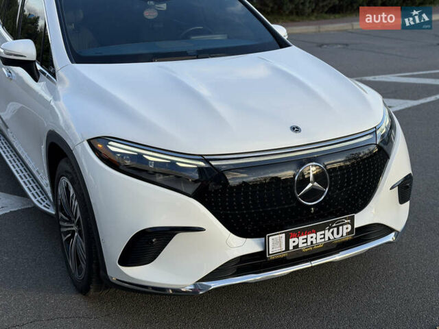 Білий Мерседес EQS SUV, об'ємом двигуна 0 л та пробігом 72 тис. км за 57499 $, фото 3 на Automoto.ua
