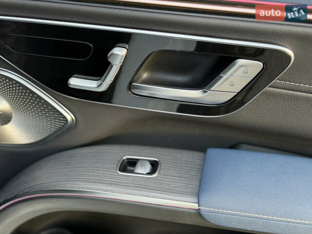 Білий Мерседес EQS SUV, об'ємом двигуна 0 л та пробігом 72 тис. км за 57499 $, фото 38 на Automoto.ua