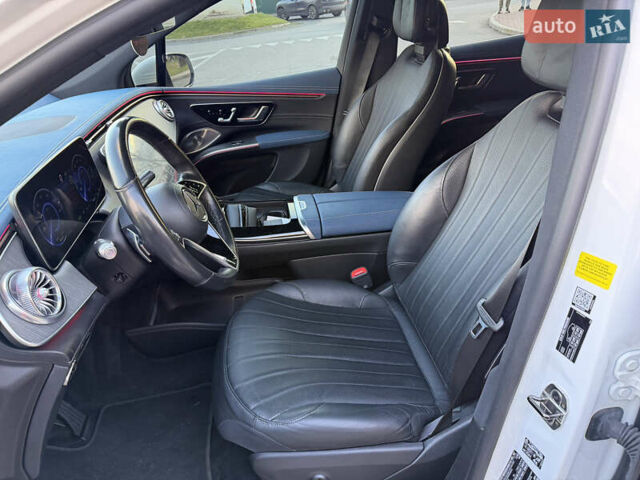 Білий Мерседес EQS SUV, об'ємом двигуна 0 л та пробігом 72 тис. км за 57499 $, фото 20 на Automoto.ua