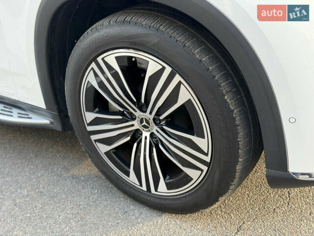 Білий Мерседес EQS SUV, об'ємом двигуна 0 л та пробігом 72 тис. км за 57499 $, фото 2 на Automoto.ua