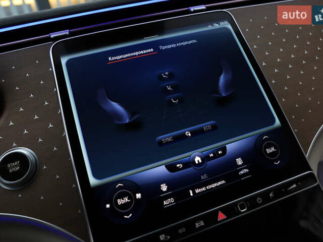 Белый Мерседес EQS SUV, объемом двигателя 0 л и пробегом 32 тыс. км за 56900 $, фото 95 на Automoto.ua