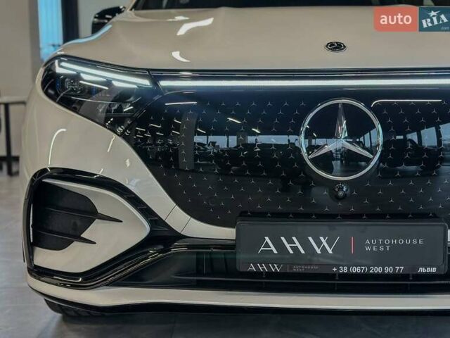 Білий Мерседес EQS SUV, об'ємом двигуна 0 л та пробігом 36 тис. км за 91911 $, фото 2 на Automoto.ua