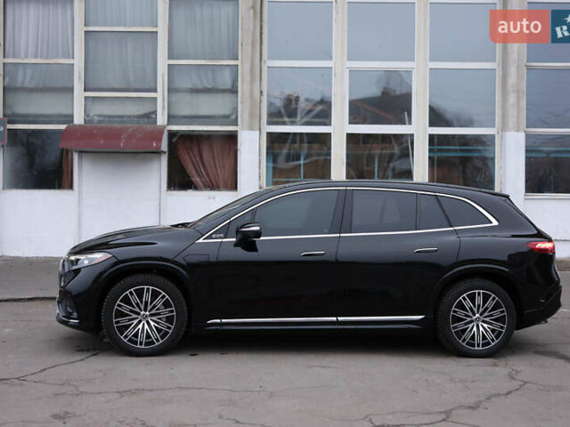 Чорний Мерседес EQS SUV, об'ємом двигуна 0 л та пробігом 72 тис. км за 66000 $, фото 1 на Automoto.ua