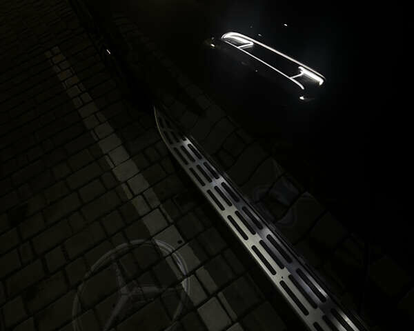 Чорний Мерседес EQS SUV, об'ємом двигуна 0 л та пробігом 24 тис. км за 73500 $, фото 17 на Automoto.ua