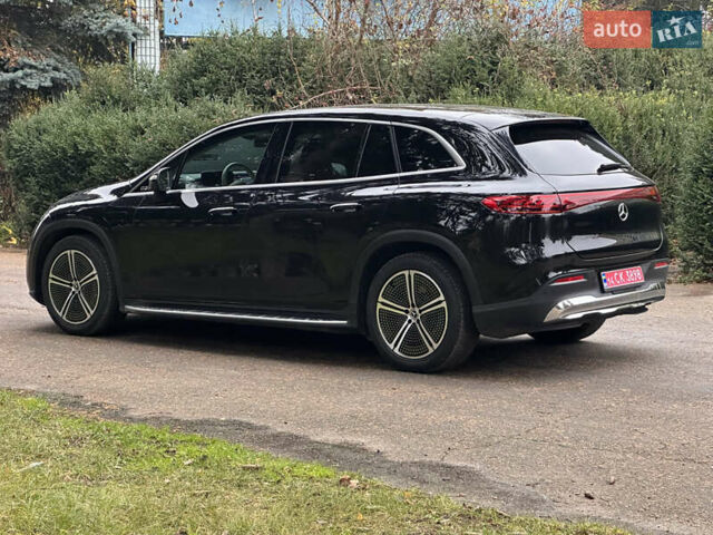 Чорний Мерседес EQS SUV, об'ємом двигуна 0 л та пробігом 63 тис. км за 60000 $, фото 3 на Automoto.ua