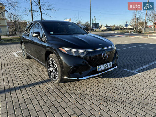 Черный Мерседес EQS SUV, объемом двигателя 0 л и пробегом 49 тыс. км за 55000 $, фото 36 на Automoto.ua