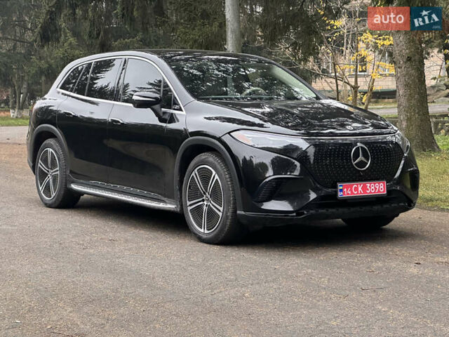 Чорний Мерседес EQS SUV, об'ємом двигуна 0 л та пробігом 63 тис. км за 60000 $, фото 8 на Automoto.ua