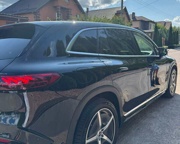 Черный Мерседес EQS SUV, объемом двигателя 0 л и пробегом 50 тыс. км за 70000 $, фото 6 на Automoto.ua