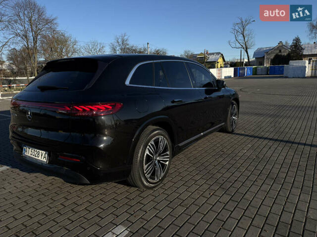Черный Мерседес EQS SUV, объемом двигателя 0 л и пробегом 49 тыс. км за 55000 $, фото 44 на Automoto.ua