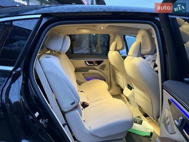 Чорний Мерседес EQS SUV, об'ємом двигуна 0 л та пробігом 28 тис. км за 72900 $, фото 42 на Automoto.ua