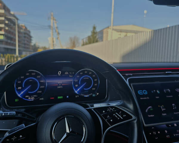 Чорний Мерседес EQS SUV, об'ємом двигуна 0 л та пробігом 24 тис. км за 73500 $, фото 30 на Automoto.ua