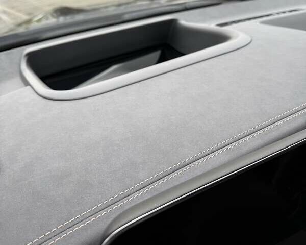 Черный Мерседес EQS SUV, объемом двигателя 0 л и пробегом 30 тыс. км за 68000 $, фото 11 на Automoto.ua