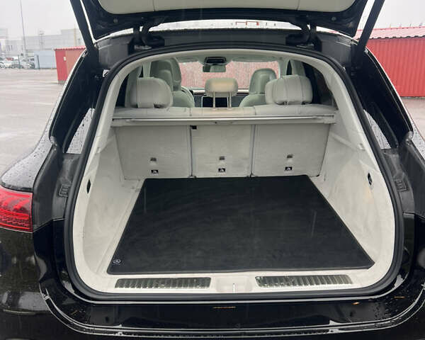 Черный Мерседес EQS SUV, объемом двигателя 0 л и пробегом 40 тыс. км за 60000 $, фото 4 на Automoto.ua